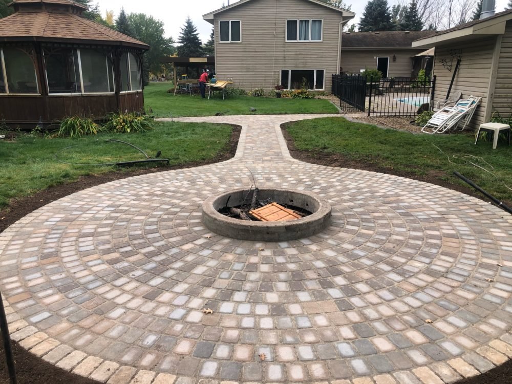 Paver Patio Urban Landscaping Solutions